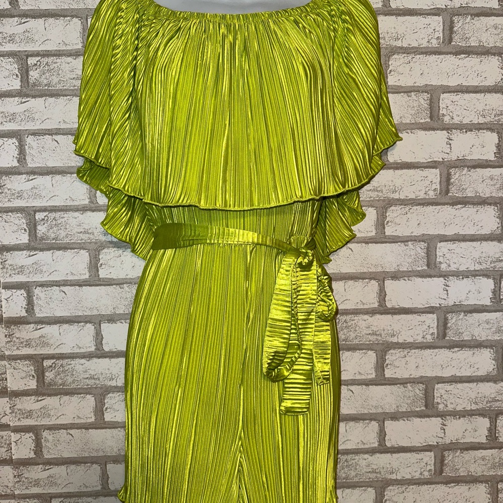 Chartreuse Romper - Picture 3 of 6